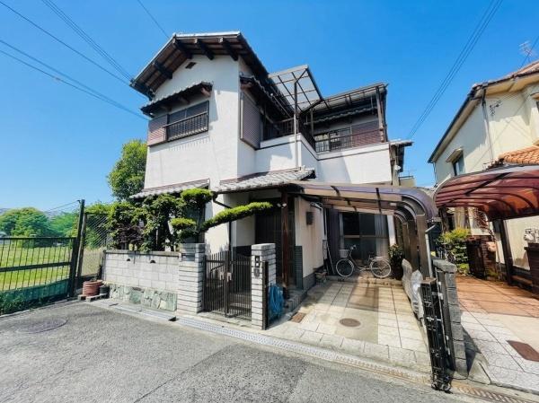 岸和田市藤井町１丁目の中古一戸建
