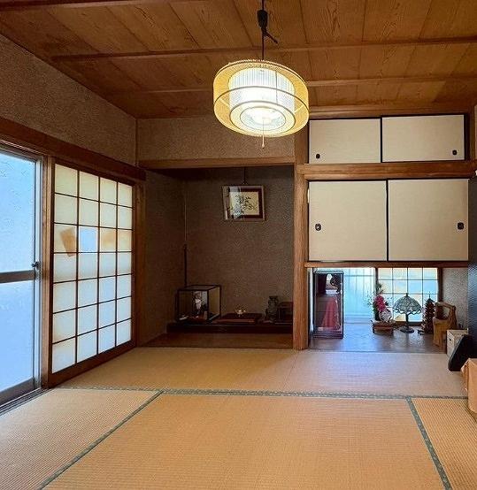 泉南市岡田６丁目の中古一戸建て