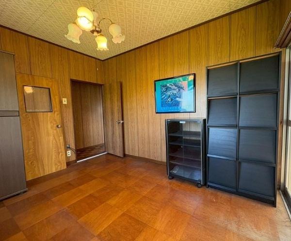 泉南市岡田６丁目の中古一戸建て