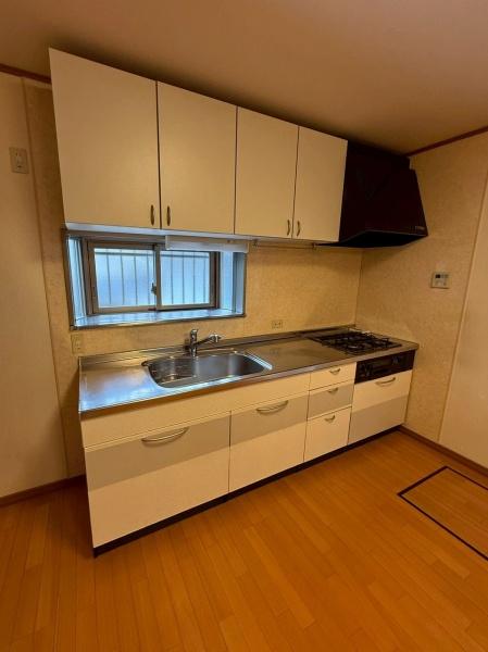 高石市東羽衣２丁目の中古一戸建
