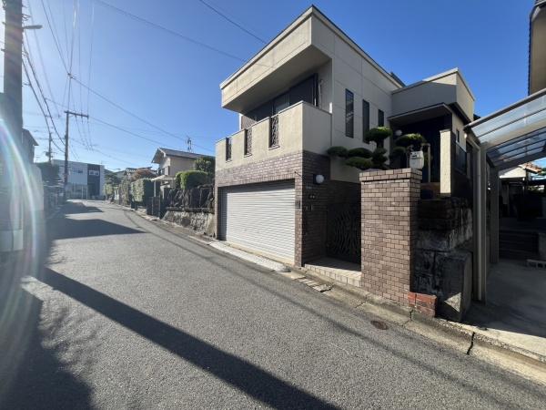 和泉市弥生町２丁目の中古一戸建て
