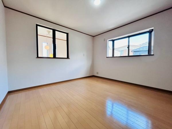 泉佐野市泉ケ丘２丁目の中古一戸建て
