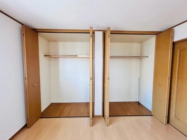 泉佐野市泉ケ丘２丁目の中古一戸建て