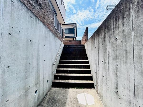 泉佐野市泉ケ丘２丁目の中古一戸建て
