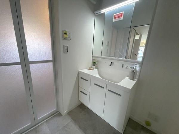 岸和田市下野町２丁目の新築一戸建