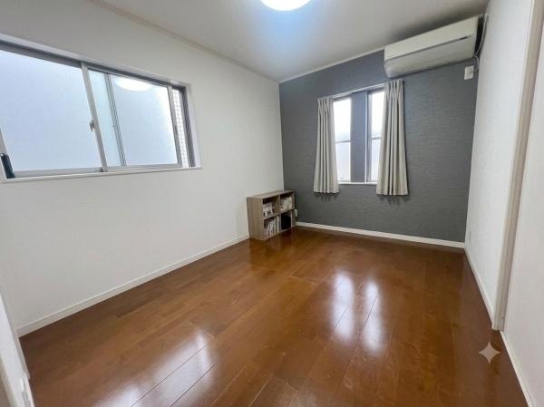 和泉市伏屋町１丁目の中古一戸建て