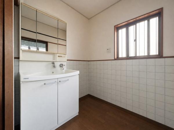 岸和田市尾生町３丁目の中古一戸建て