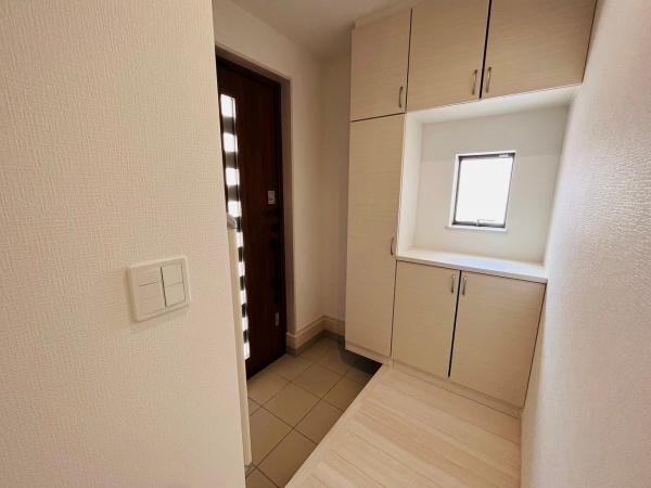 泉南郡熊取町大久保南４丁目の新築一戸建