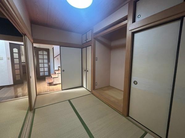 和泉市伯太町２丁目の中古一戸建て
