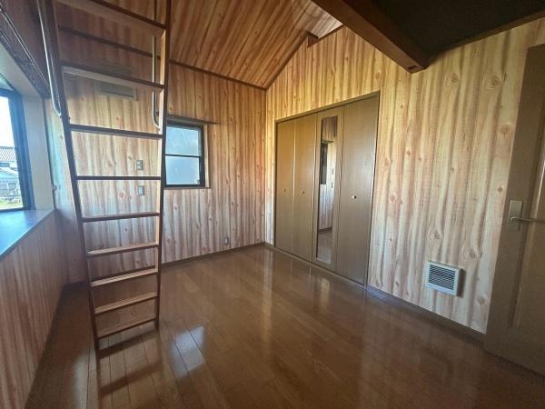 和泉市伯太町２丁目の中古一戸建て