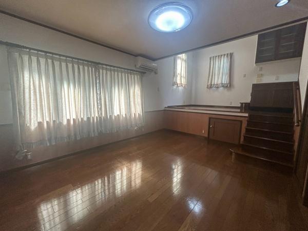 和泉市伯太町２丁目の中古一戸建