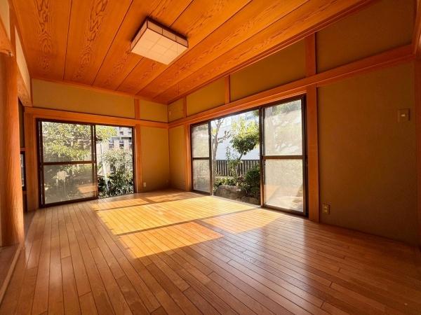 泉大津市松之浜町２丁目の中古一戸建て