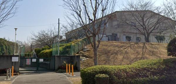 グレイスランドマーク堺・光明池　中古マンション(堺市立新檜尾台小学校)