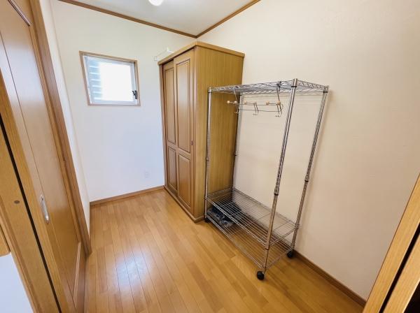 和泉市小田町の中古一戸建て