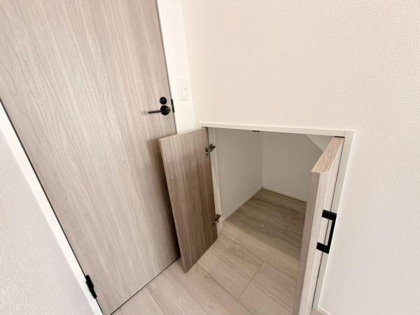 泉佐野市南中安松の新築一戸建