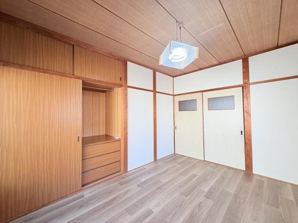 和泉市伏屋町３丁目の中古一戸建て