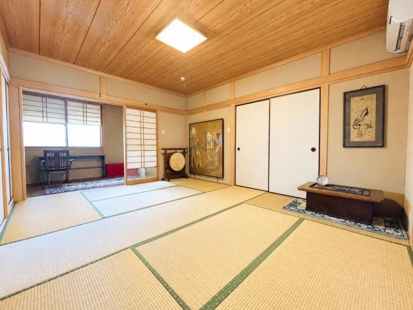 泉南郡熊取町つばさが丘東１丁目の中古一戸建て
