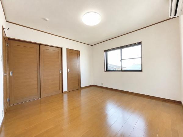 泉南郡熊取町つばさが丘東１丁目の中古一戸建て