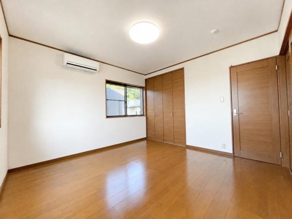 泉南郡熊取町つばさが丘東１丁目の中古一戸建て