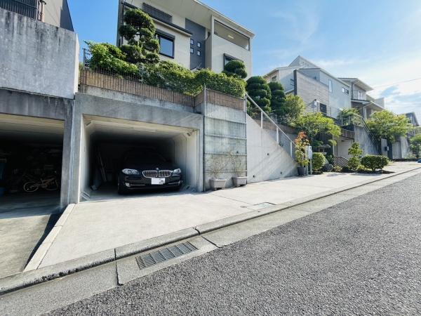泉南郡熊取町つばさが丘東１丁目の中古一戸建て