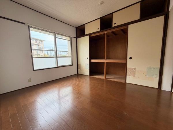 鶴山台第２住宅６号棟　中古マンション
