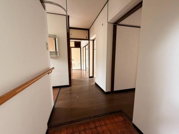 鶴山台第２住宅６号棟　中古マンション
