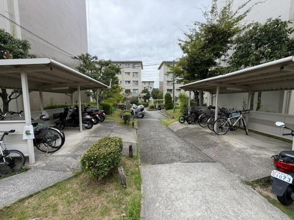 鶴山台第２住宅６号棟　中古マンション