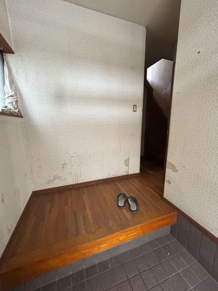 泉南市信達大苗代の中古一戸建て