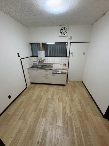 和泉市伯太町４丁目　中古戸建