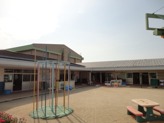 貝塚市麻生中の新築一戸建(貝塚市立中央幼稚園)