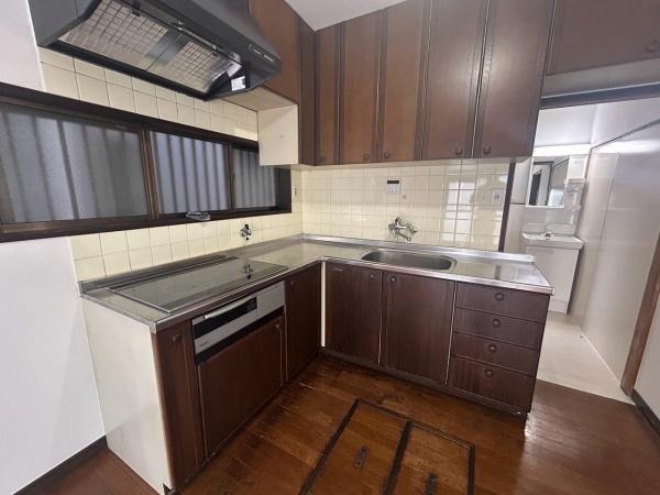 和泉市富秋町２丁目の中古一戸建
