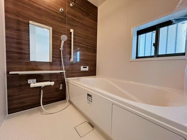 高石市高師浜３丁目の新築一戸建