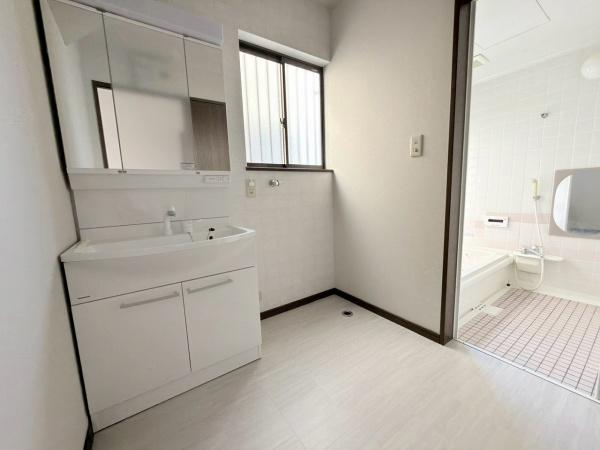 阪南市尾崎町８丁目の中古一戸建