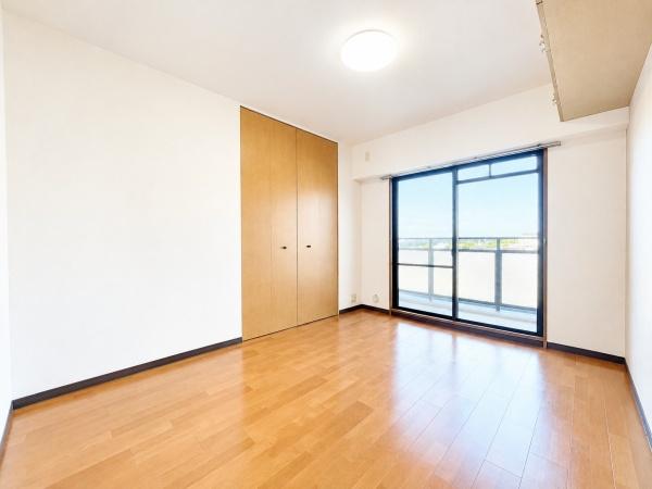 ユニライフ貝塚プラージュ　中古マンション