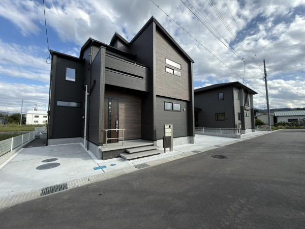 泉佐野市日根野の新築一戸建
