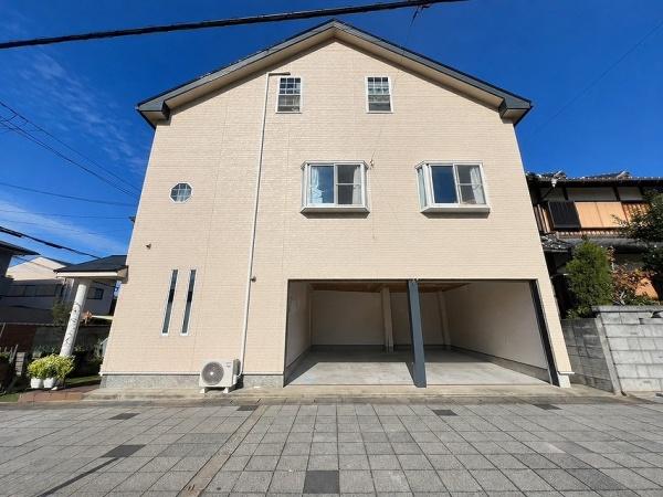 泉佐野市野出町の中古一戸建