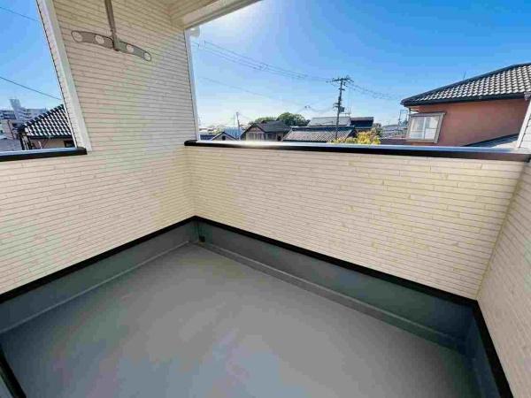 泉大津市助松町３丁目の新築一戸建