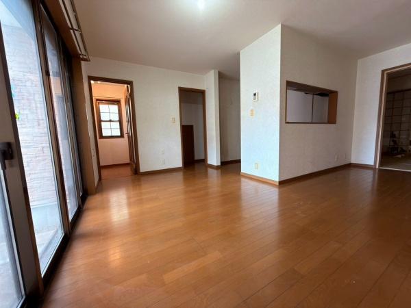 泉南市岡田７丁目の中古一戸建