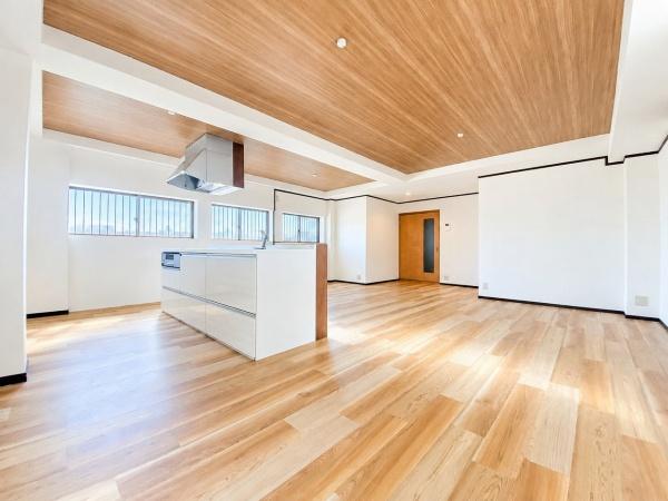 泉佐野市湊３丁目の中古一戸建