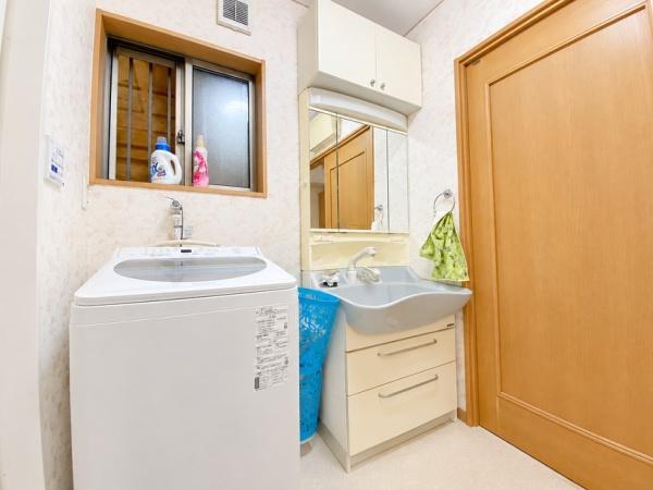 泉南郡熊取町小谷南２丁目の中古一戸建て