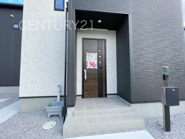 安中市原市4棟1号棟