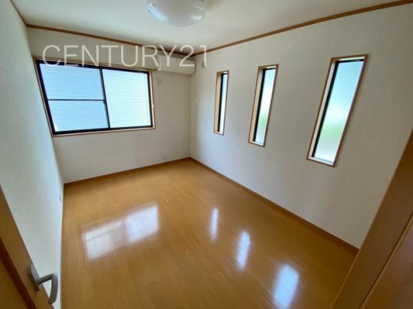 桐生市新里町新川の中古一戸建て