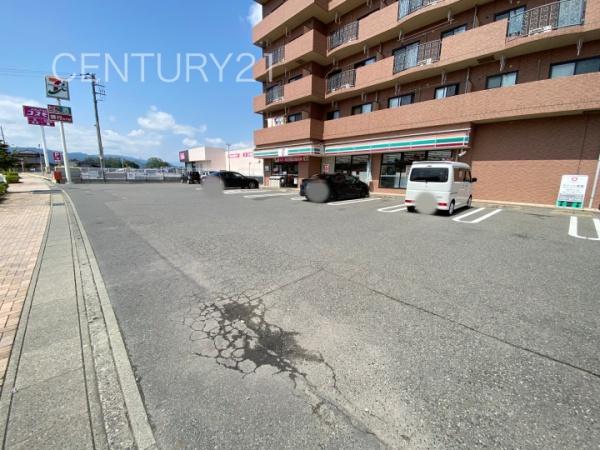 沼田市高橋場1号棟(セブンイレブン沼田高橋場北店)