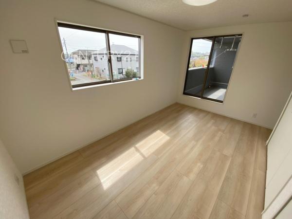 桐生市新里町新川第11号棟