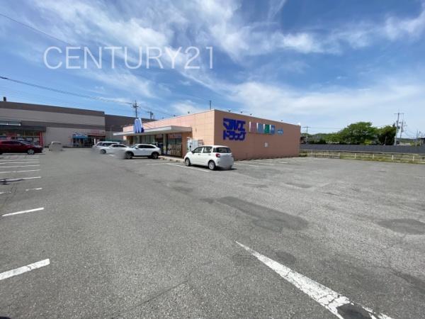 高崎市吉井町池第33号棟(マルエドラッグ吉井店)
