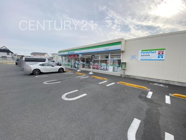 太田第4鶴生田町2号棟(ファミリーマート太田鳥山店)