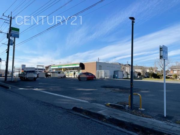 寄居露梨子2号棟(ファミリーマート寄居富田店)