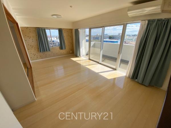 モナーク伊勢崎(リビング)