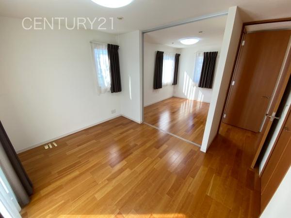 高崎市三ツ寺町の中古一戸建て(リビング)