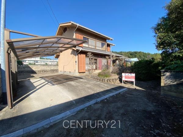 高崎市下室田町の中古一戸建て(前面道路含む現地写真)
